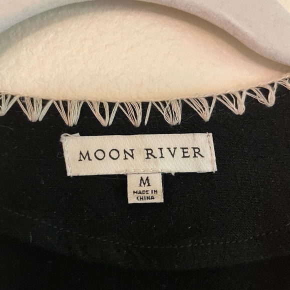 Moon River Blanket Stitch Linen Blend Black and Cream Ruffled Wrap Mini Dress 🖤🤍 - Picture 4 of 7